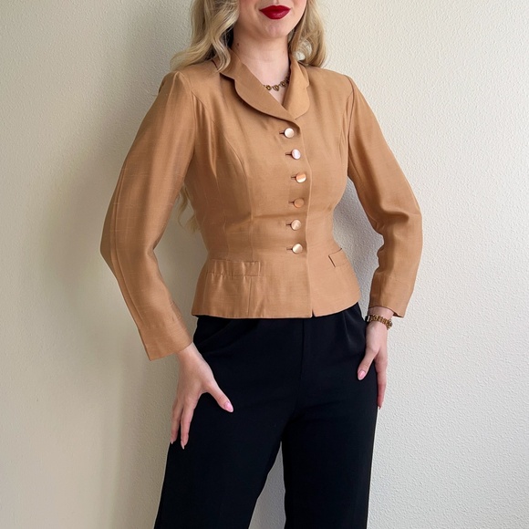 Darling Vintage 1940s Taupe Silk Buttoned Jacket (XS/S) - Picture 1 of 11